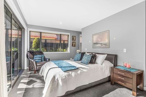 Photo of property in 102 Kupe Drive, Whitianga, 3510