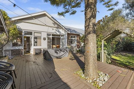 Photo of property in 20 Hargest Crescent, Saint Kilda, Dunedin, 9012