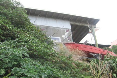 Photo of property in 138 The Esplanade, Houghton Bay, Wellington, 6023