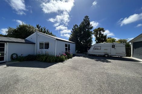 Photo of property in 9 Odie Place, Wainoni, Christchurch, 8061
