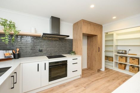 Photo of property in 5a Anglesey Place, Awapuni, Palmerston North, 4412