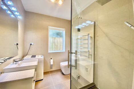 Photo of property in 28 Drumbuoy Drive, Flat Bush, Auckland, 2019