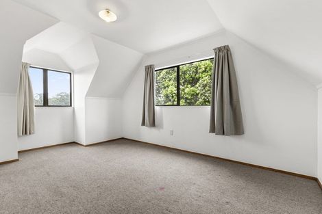 Photo of property in 1 Francis Curtis Avenue, Blockhouse Bay, Auckland, 0600