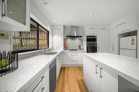 Photo of property in 79 Westerham Drive, Dannemora, Auckland, 2016