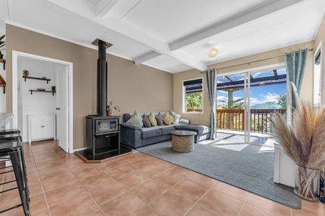Photo of property in 61 Hillcrest Road, Hatfields Beach, Orewa, 0931