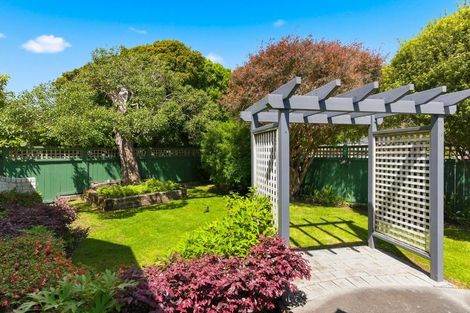 Photo of property in 5 Rimu Street, Waikanae, 5036