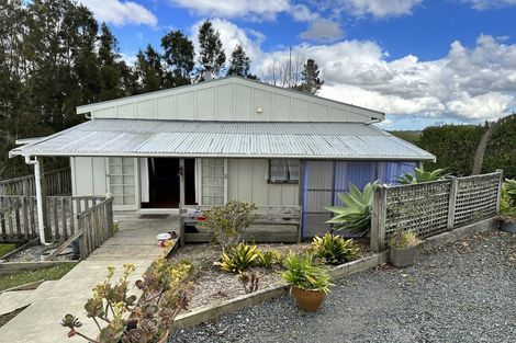 Photo of property in 158 Waiteitei Road, Wellsford, 0974