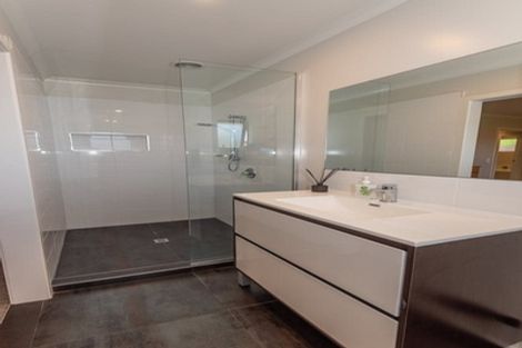 Photo of property in 9b Kain Avenue, Fenton Park, Rotorua, 3010