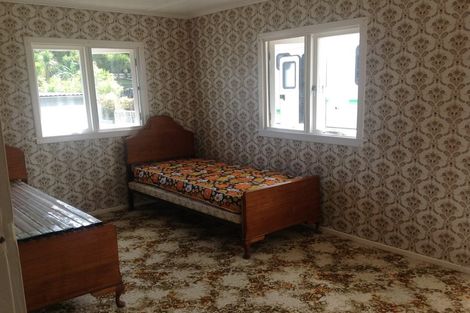 Photo of property in 12 Moana Road, Tinopai, Matakohe, 0593