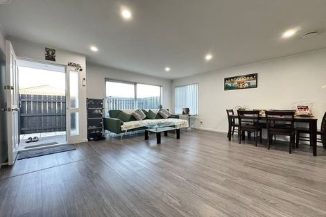 Photo of property in 1/13 Berwyn Avenue, Takanini, 2112