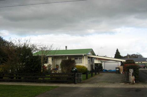 Photo of property in 1 Lincoln Road, Carterton, 5713