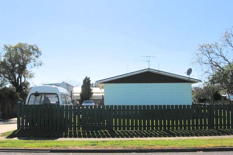 Photo of property in 46 Eastburn Street, Papakura, 2110