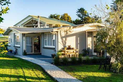 Photo of property in 84 Devich Road, Mangawhai, Wellsford, 0975