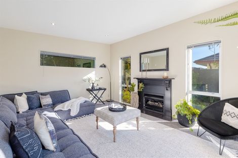 Photo of property in 11 Linkwater Way, Parklands, Christchurch, 8083