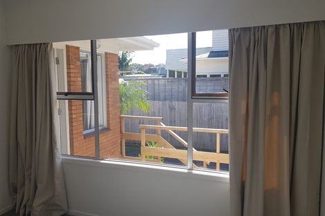 Photo of property in 2/55 Nile Road, Milford, Auckland, 0620