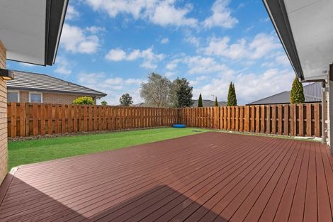 Photo of property in 5 Tomairangi Crescent, Pukekohe, 2120