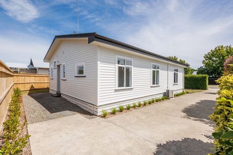 Photo of property in 25 Brightwater Terrace, Terrace End, Palmerston North, 4410