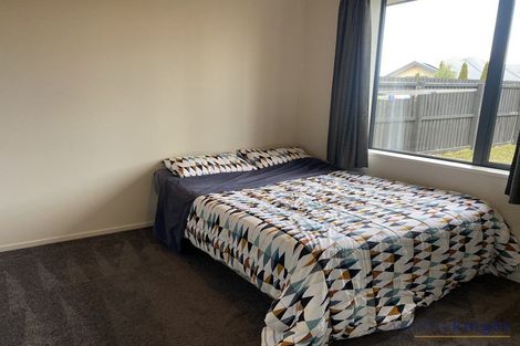 Photo of property in 29 Roberts Road, Hei Hei, Christchurch, 8042