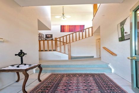 Photo of property in 1/70 Uxbridge Road, Mellons Bay, Auckland, 2014