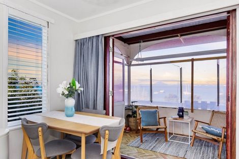 Photo of property in 39 Harbour View Road, Omokoroa, 3114