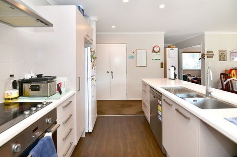 Photo of property in 29 Riverleigh Drive, Snells Beach, 0920