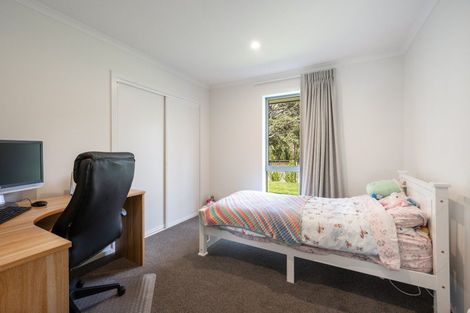 Photo of property in 4 Mclaughlin Lane, Stoke, Nelson, 7011