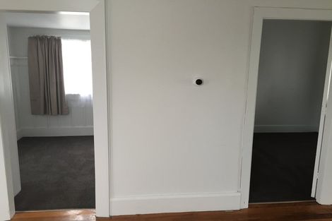 Photo of property in 11 Cradock Street, South New Brighton, Christchurch, 8062