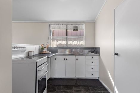 Photo of property in 2 Baycroft Avenue, Parkvale, Tauranga, 3112