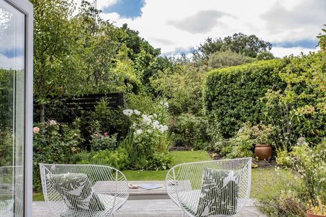 Photo of property in 1/2 Heberden Avenue, Sumner, Christchurch, 8081