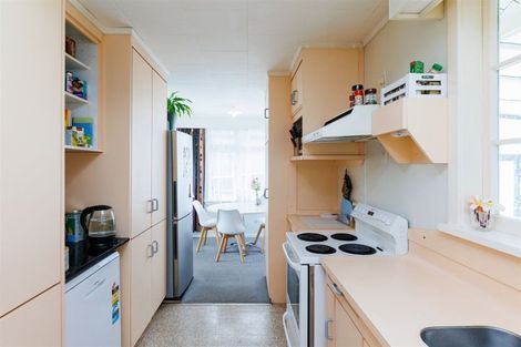 Photo of property in 18 Milton Street, Roslyn, Palmerston North, 4414