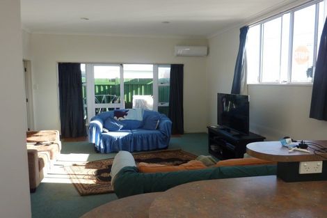 Photo of property in 23 Surrey Street, Hawera, 4610