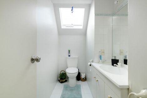 Photo of property in 1/207 Oceanbeach Road, Mount Maunganui, 3116