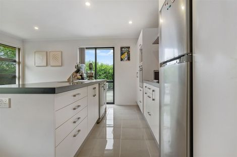 Photo of property in 11 Rainey Crescent, Papamoa Beach, Papamoa, 3118