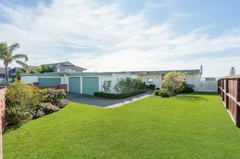 Photo of property in 82 Bramley Drive, Farm Cove, Auckland, 2012