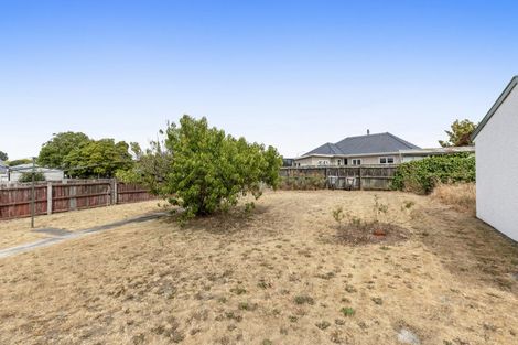 Photo of property in 30 Cuffs Road, Wainoni, Christchurch, 8061