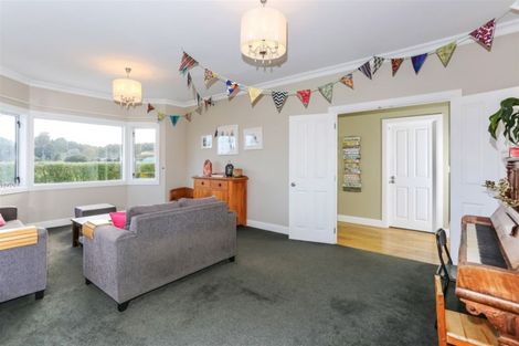 Photo of property in 17 Kohanga Road, Te Kohanga, Tuakau, 2693