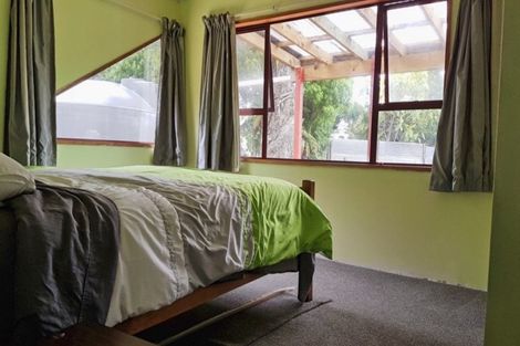 Photo of property in 13 Ives Street, Hector, 7822