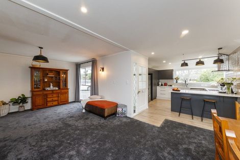 Photo of property in 23b Pahiatua Street, Hokowhitu, Palmerston North, 4410