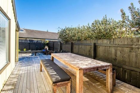 Photo of property in 125a Dickson Road, Papamoa Beach, Papamoa, 3118