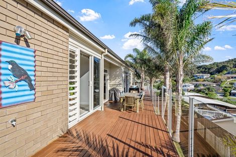 Photo of property in 15 Hawaiian Parade, Arkles Bay, Whangaparaoa, 0932