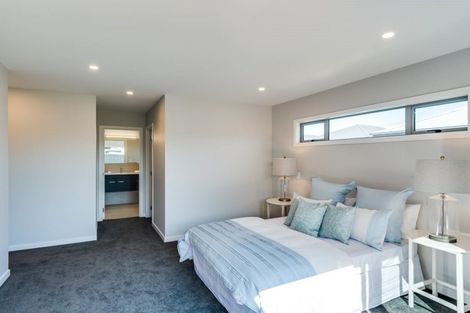 Photo of property in 8 Kaituna Place, Te Awa, Napier, 4110