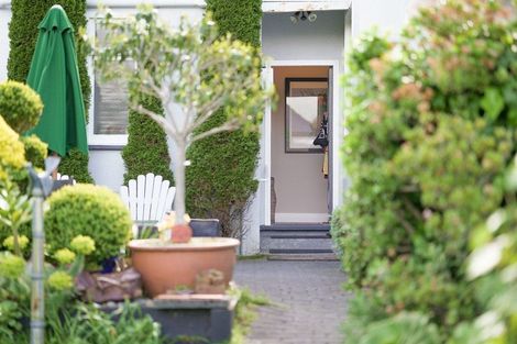 Photo of property in 48 Manly Street, Paraparaumu Beach, Paraparaumu, 5032