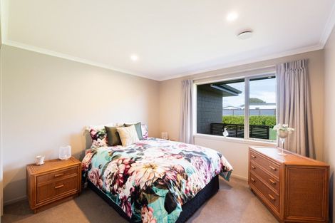 Photo of property in 65 Oteramika Road, Rockdale, Invercargill, 9812