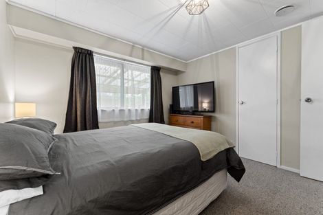 Photo of property in 23 Peppertree Glade, Kelvin Grove, Palmerston North, 4414