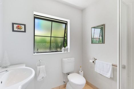 Photo of property in 5 Rimu Street, Waikanae, 5036