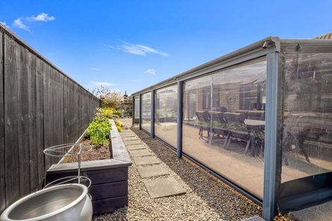 Photo of property in 9 Barry Curtis Place, Levin, 5510