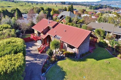 Photo of property in 24 Cherry Lane, Acacia Bay, Taupo, 3330