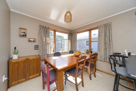 Photo of property in 48 Duff Crescent, Highbury, Palmerston North, 4412