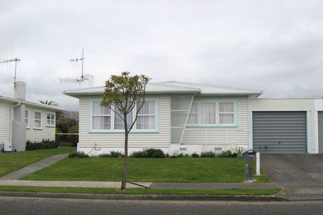 Photo of property in 40 Rugby Street, Levin, 5510