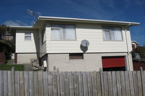 Photo of property in 24 Antrim Crescent, Wainuiomata, Lower Hutt, 5014